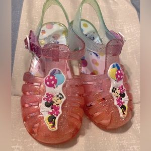 Toddler girl size 9 sandals